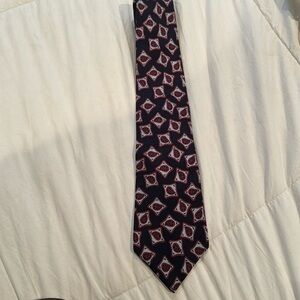 Saks Fifth Avenue 🔥sale🔥🔥100% silk tie